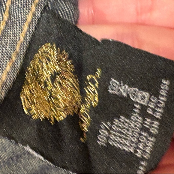 VTG Ed Hardy INSANE y2k butterfly embroidered pearl snap denim shirt size m - Picture 12 of 15